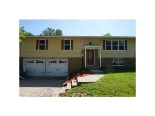 1961 Lockerbie Dr, Columbus, IN 47203-4042