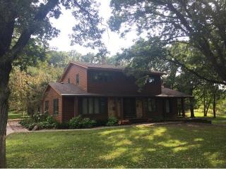 10310 295th St, Waterford, MN 55057-5134