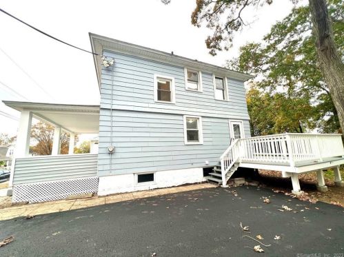 55 Raymond St, United States Coast Guard Ac CT  06320-3831 exterior