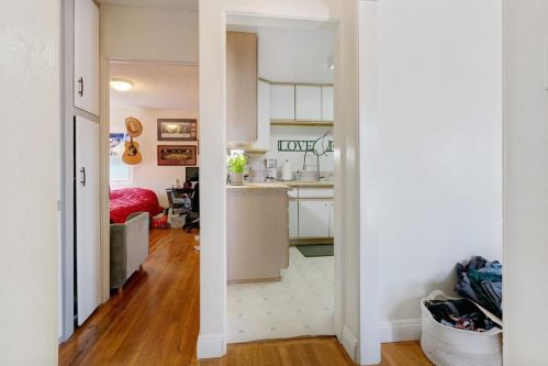 6969 Tower St, La Mesa CA  91942-4527 exterior