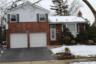 958 Lydia Pl, North Baldwin, NY 11510-5020