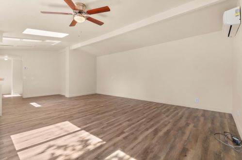 303 Washington St, Modesto CA  95351-2837 exterior