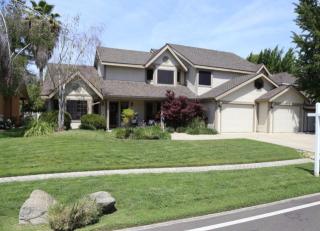 5536 Sweet Dr, Visalia, CA 93291-8914