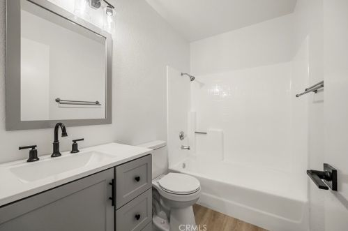 20394 Little Julies Way, Riverside CA  92507-6654 exterior