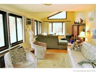 29 Battye Rd, W Willington, CT 06279-1802