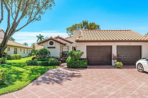 6395 Kings Gate Cir, Delray Beach, FL 33484-2418