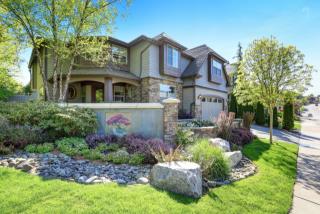 5571 17th St, Seattle, WA 98059-4379