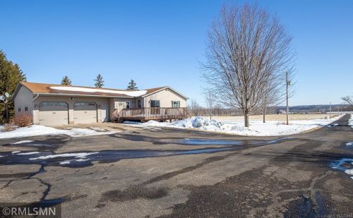 644 270th St, Eau Galle, WI 54028-7127