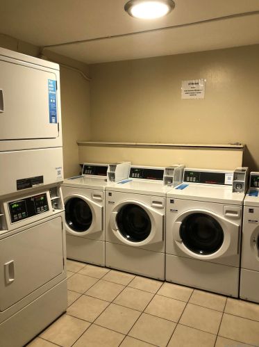 7555 Linda Vista Rd, San Diego CA 92111-5307 exterior