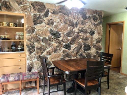 2101 Lexington Dr, Manitowoc WI  54220-1734 exterior