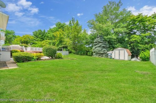 34 Wyoming Dr, Jackson Twp NJ  08527-1544 exterior