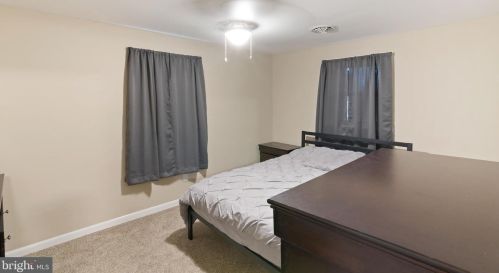 99 Park Heights Blvd, Hanover PA  17331-4005 exterior