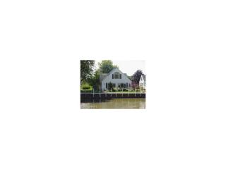 5408 Park Dr, Vermilion, OH 44089-1423