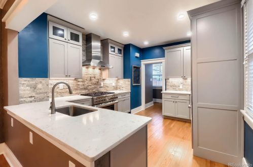 580 Corona St, Denver CO 80218-3940 exterior