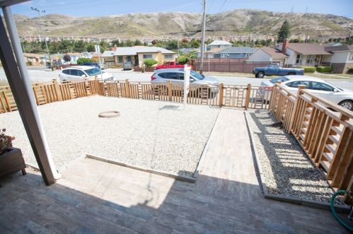 709 Hillside Blvd, South San Francisco, CA 94080-1654