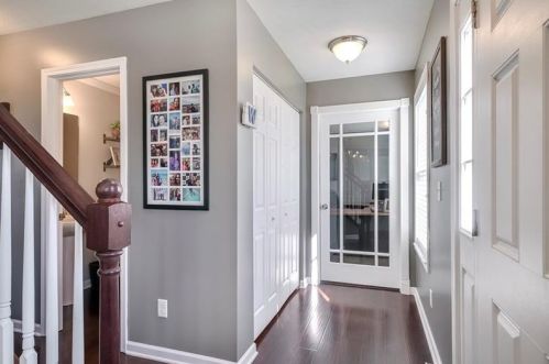 419 Colt Cir, Clinton, PA 15026-1761