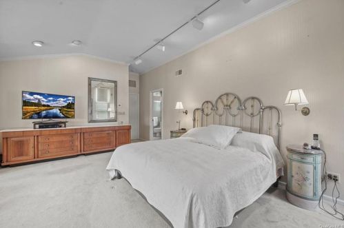 19 Chesley Rd, White Plains NY  10605-4511 exterior