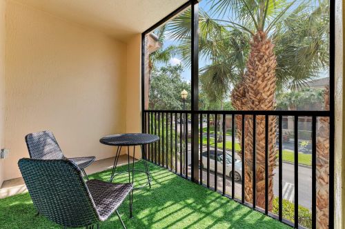 2809 Amalei Dr, West Palm Beach, FL 33410-2857