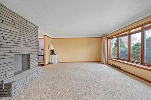 124 Jay Dr, Verona, PA 15147-2722