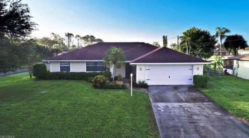 2420 Atlantic Cir, Lehigh Acres, FL 33936-4361