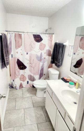 218 Gant St, Greensboro, NC 27401-3622