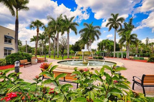 27269 Patrick St, Bonita Springs FL  34135-4450 exterior