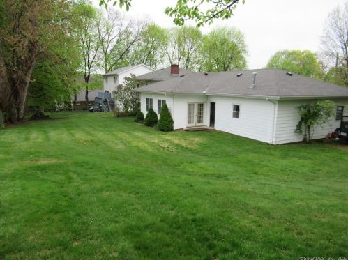222 Greene St, Bristol, CT 06010-6243