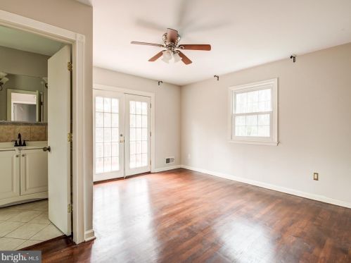 2263 Spinnaker Ct, Woodbridge VA  22192-2129 exterior