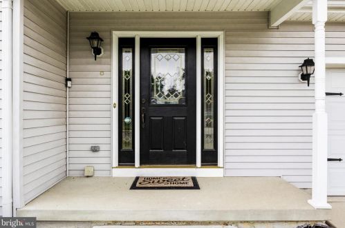 17 Hillside Ln, Berlin Boro NJ  08009-1703 exterior