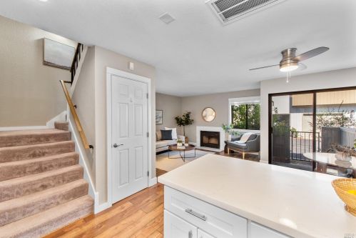 2625 Westberry Dr, Santa Rosa CA 95403-7207 exterior