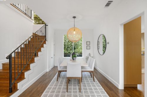 2990 Frye St, Oakland CA  94602-3545 exterior