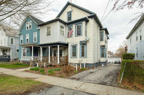 104 Cherry St, Poughkeepsie, NY 12601-4216