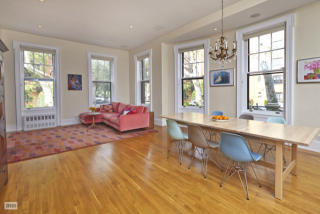 1 Montgomery Pl, Brooklyn, NY 11215-2364