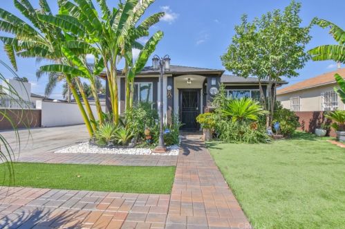 10891 Hulme Ave, Lynwood CA  90262-2231 exterior