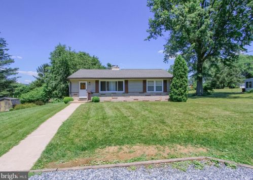 5000 Sunset Dr, Harrisburg, PA 17112-2167