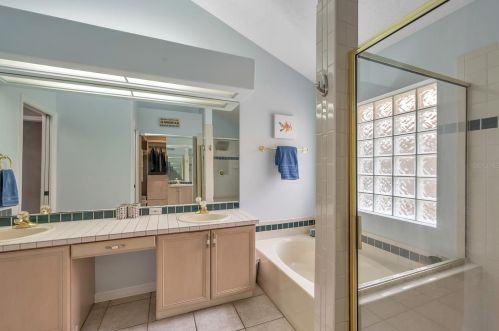 18914 Place Marquette, Lutz FL  33558-5312 exterior