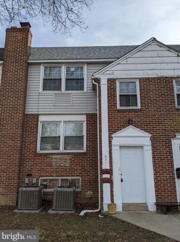 631 Homestead Rd, Wilmington, DE 19805-4643