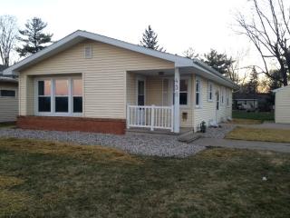 430 Eagle St, Oshkosh, WI 54902-4226