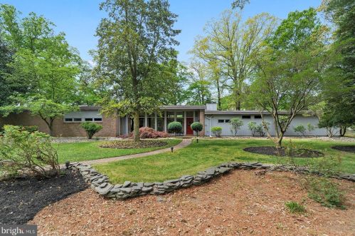 70 Laurel Dr, Dover, DE 19901-4522