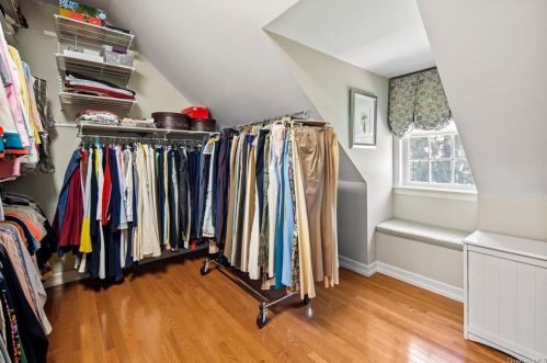 898 North St, White Plains NY  10605-4436 exterior