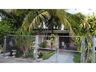 1434 2nd Ave, Hialeah, FL 33010-3408