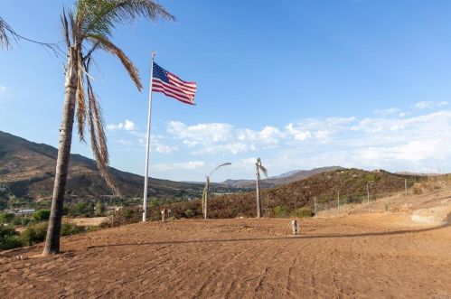 4539 Alpine, Alpine CA  91901-2110 exterior