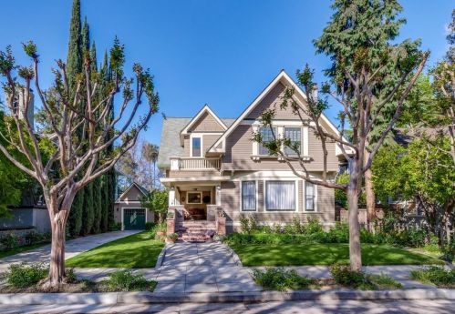 115 14th St, San Jose, CA 95112-2129