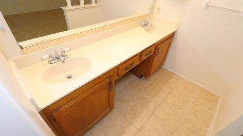 441 Rainier St, Cedar Hill TX 75104-2868 exterior