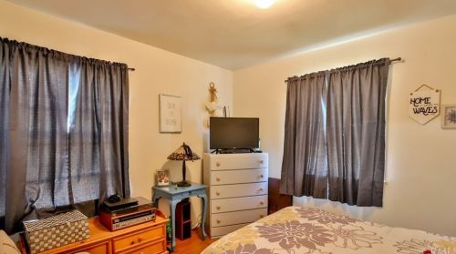 4561 Adenmoor Ave, Lakewood CA  90713-2515 exterior