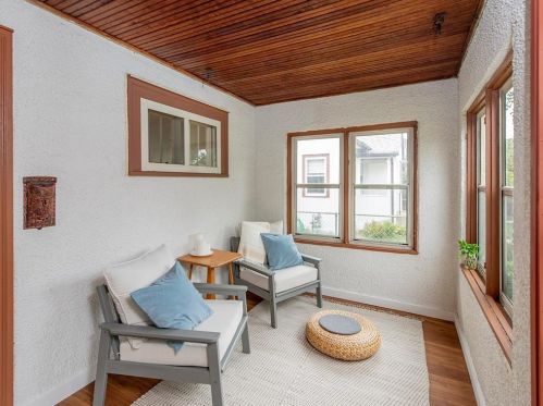 5052 Nokomis Ave, Minneapolis, MN 55417-1438