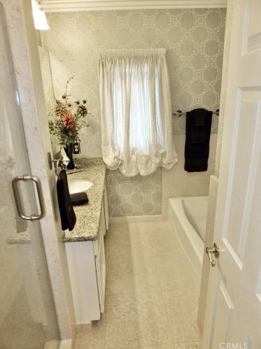 2277 San Vicente Ave, Long Beach CA  90815-2153 exterior
