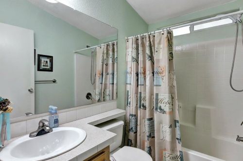 10 Wendy Cir, Grass Valley CA  95945-7037 exterior