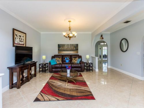 5272 Lake Blvd, Delray Beach FL  33484-4270 exterior