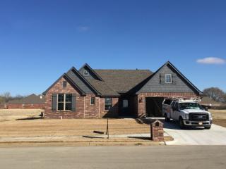 5304 Charleston Dr, Bartlesville, OK 74006-6956